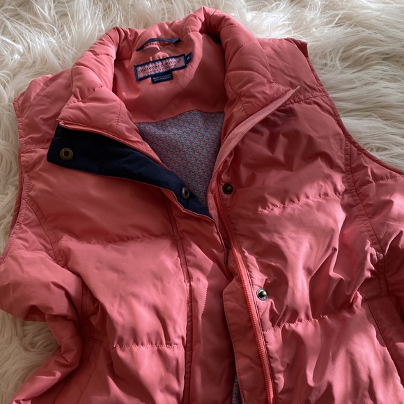 VINEYARD VINES puffed vest - Picture 2 of 15